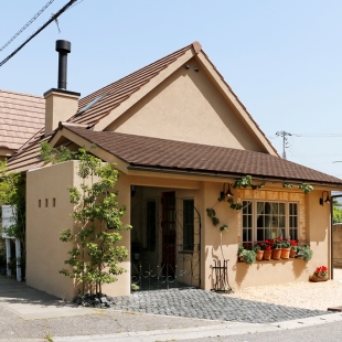 古くからドイツに息づく素晴らしい文化を取り入れたオールドジャーマニースタイルの家
