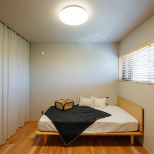 暮らしを嗜む大人の平屋