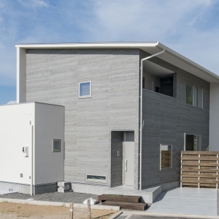 自然と人が集まり、 楽しい会話が家中に響きあう家。