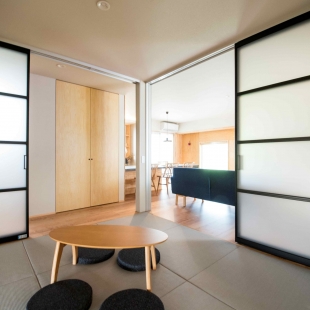 暮らしを嗜む大人の平屋